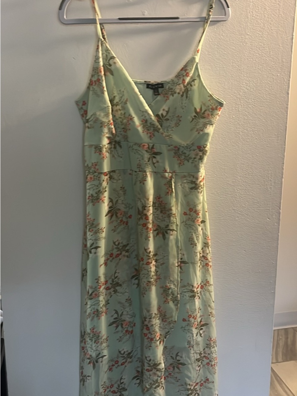 ASU WISH Light Green Floral Maxi Dress with Spaghetti Straps